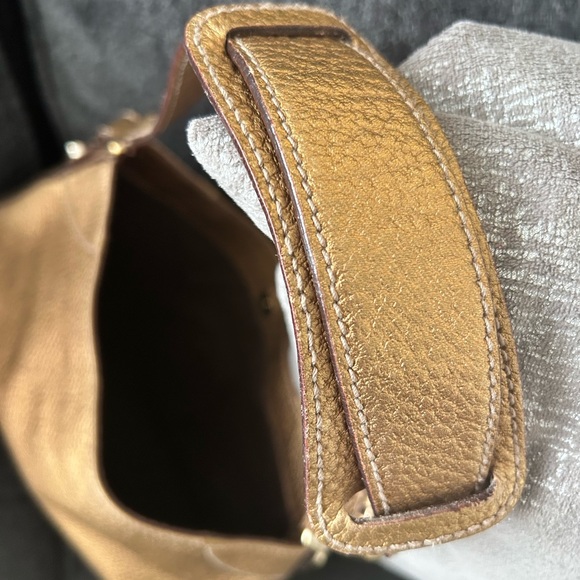 Gucci Hasler Metallic Handbag - Picture 4 of 16